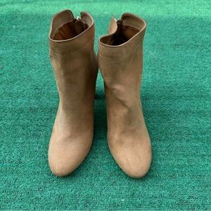 Zara Chic Tan Heeled Boots